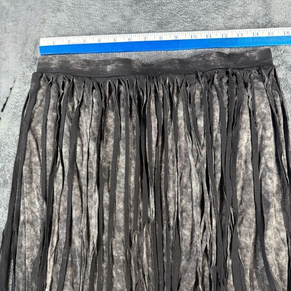 POL Black Garment - Picture 6 of 7